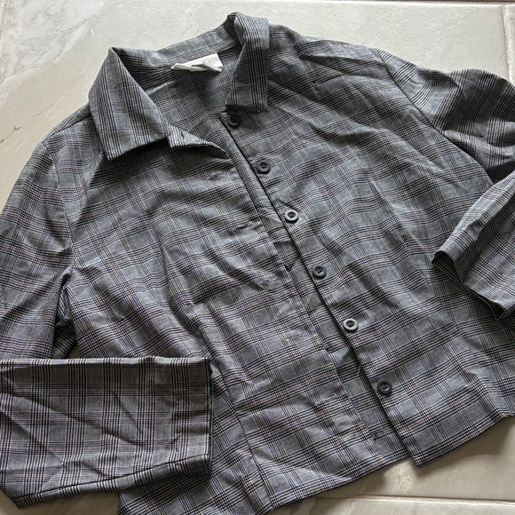 Chadwicks Black and White Plaid Blouse - Picture 3 of 4